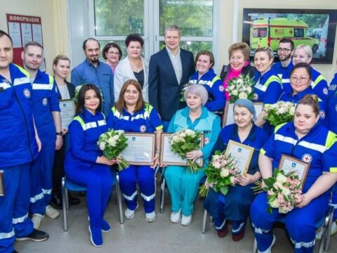 Сотрудников станций скорой помощи округа поблагодарили и поздравили с профессиональным праздником Новости Одинцово 